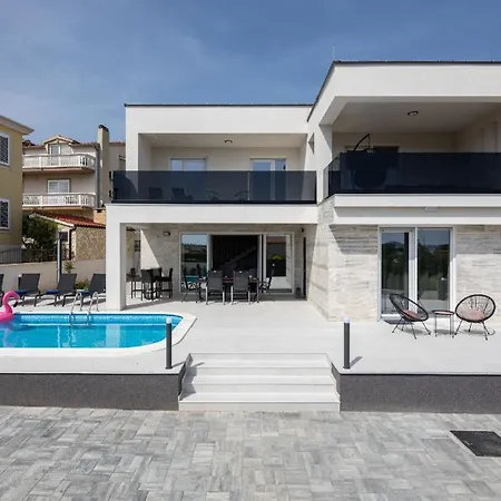 Holiday home Ferienhaus Mit Privatpool Fur 8 Personen Ca 160 Qm In Vodice-srima, Dalmatien Norddalmatien Vodice