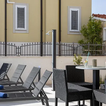 Ferienhaus Mit Privatpool Fur 8 Personen Ca 160 Qm In Vodice-srima, Dalmatien Norddalmatien Holiday home Vodice
